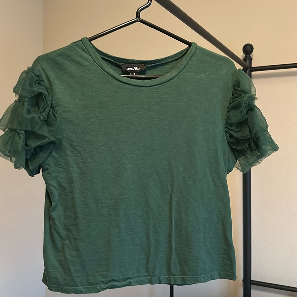 Ruffle sleeve tshirt